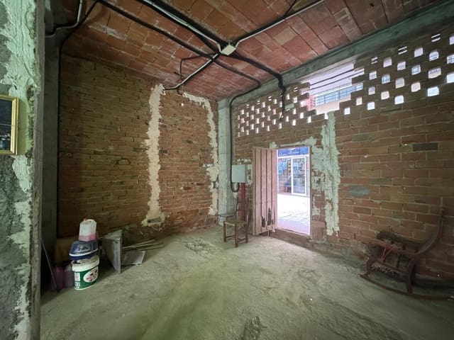 Komercyjne na sprzedaż w Vélez-Málaga - 88 000 € (Ref: 9145714)