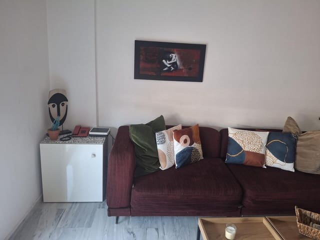 1 quarto Apartamento para arrendar em Málaga cidade com garagem - 1 100 € (Ref: 9163970)
