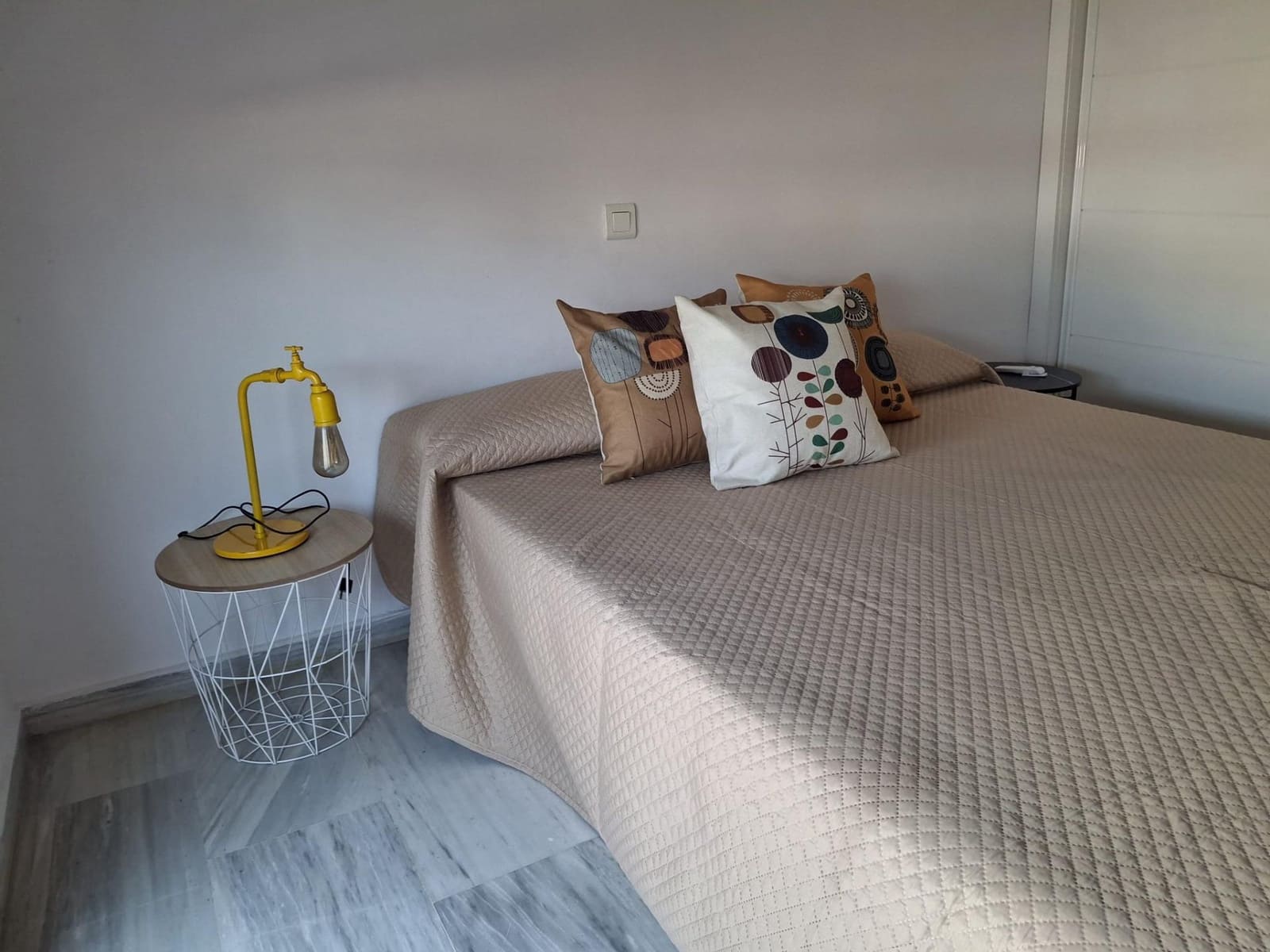 1 bedroom Flat for rent in Malaga city with garage - € 1,000 (Ref: 9163970)