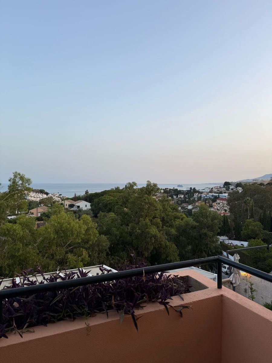 5 soveværelse Villa til salg i Malaga by med swimmingpool garage - € 1.868.500 (Ref: 9165953)