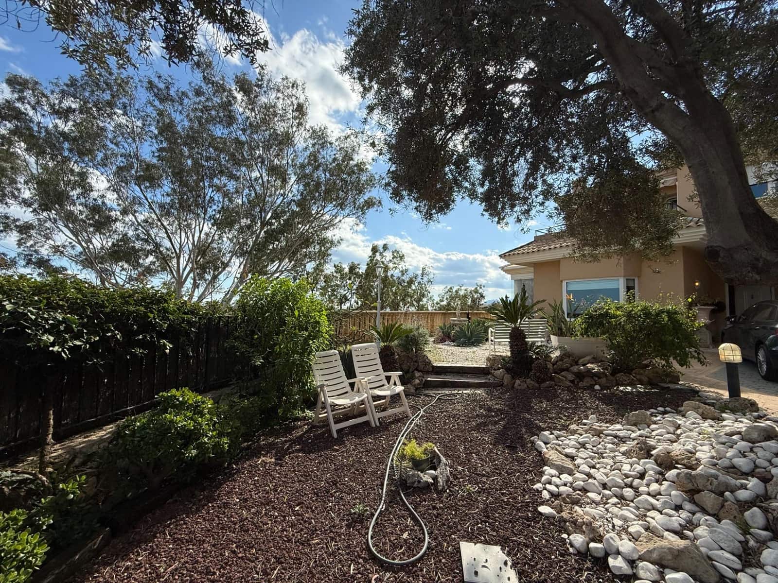 5 soveværelse Villa til salg i Malaga by med swimmingpool garage - € 1.868.500 (Ref: 9165953)