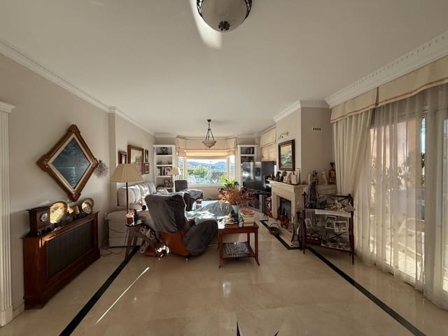 5 soveværelse Villa til salg i Málaga by med swimmingpool garage - € 1.868.500 (Ref: 9165953)