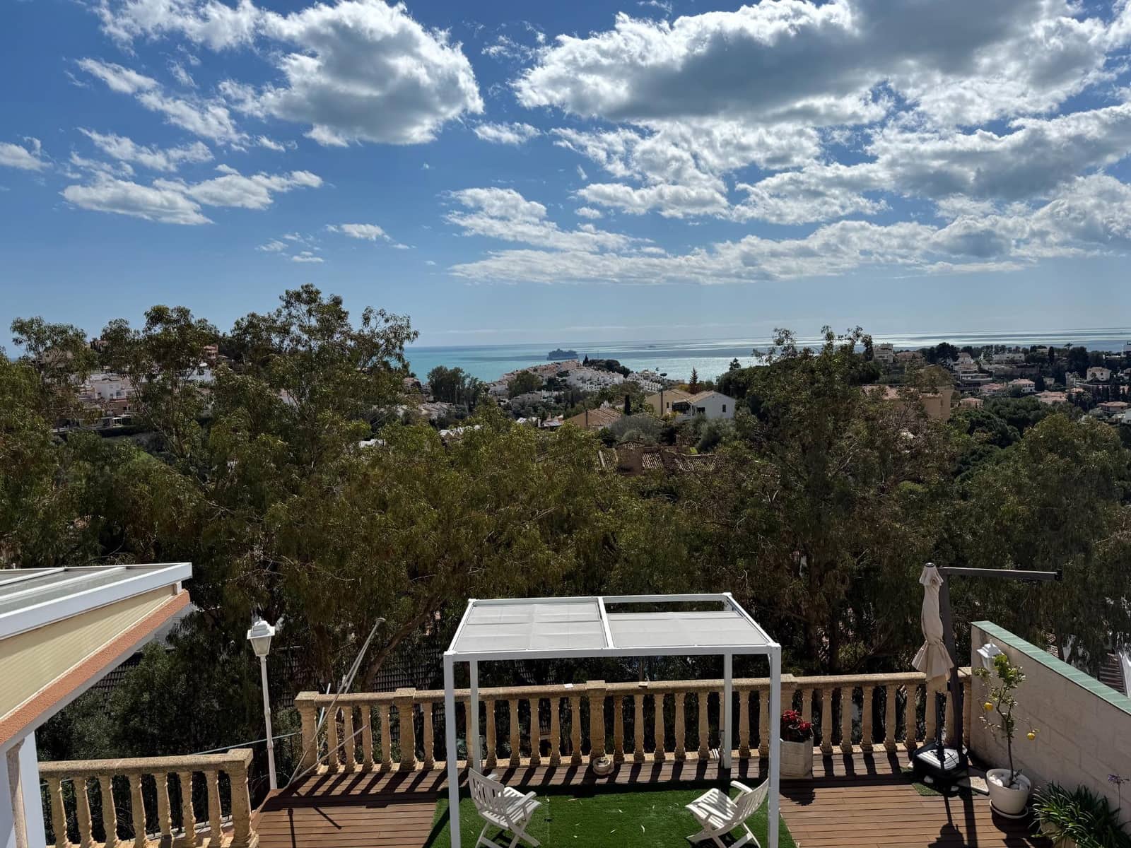 5 soveværelse Villa til salg i Malaga by med swimmingpool garage - € 1.868.500 (Ref: 9165953)