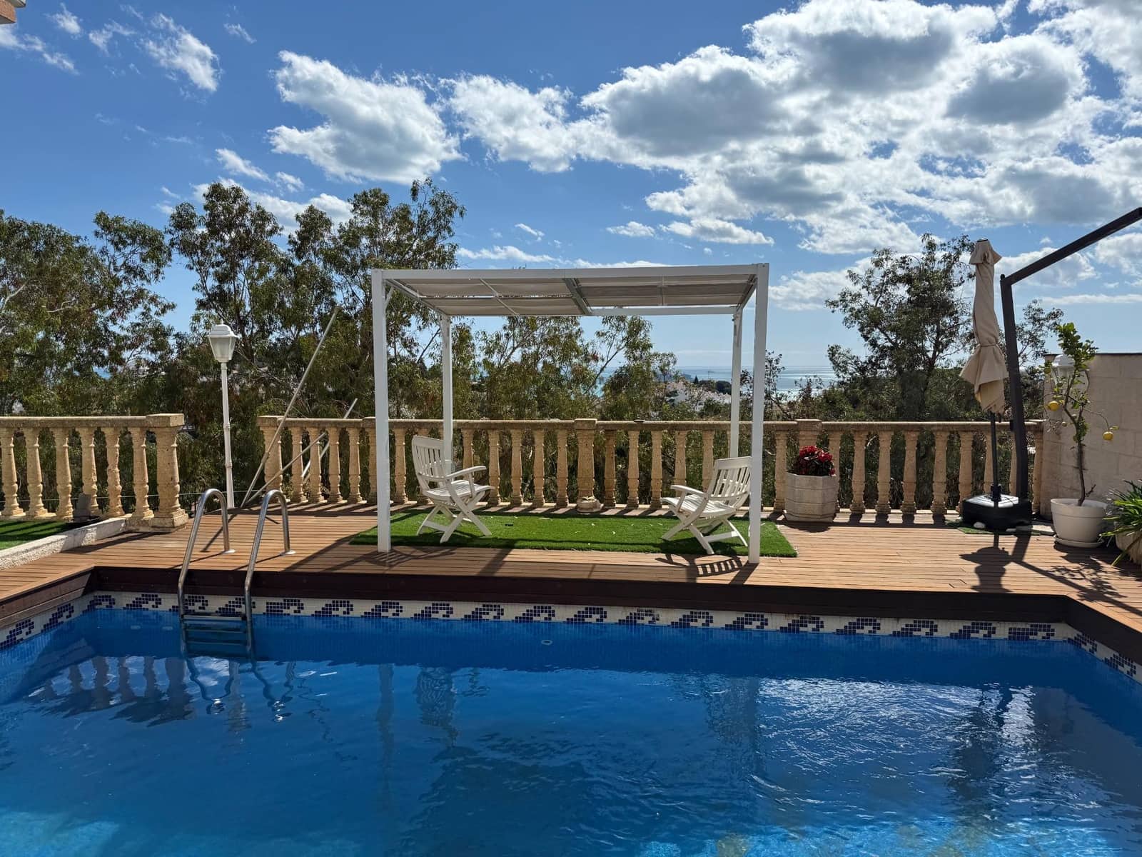 5 soveværelse Villa til salg i Malaga by med swimmingpool garage - € 1.868.500 (Ref: 9165953)