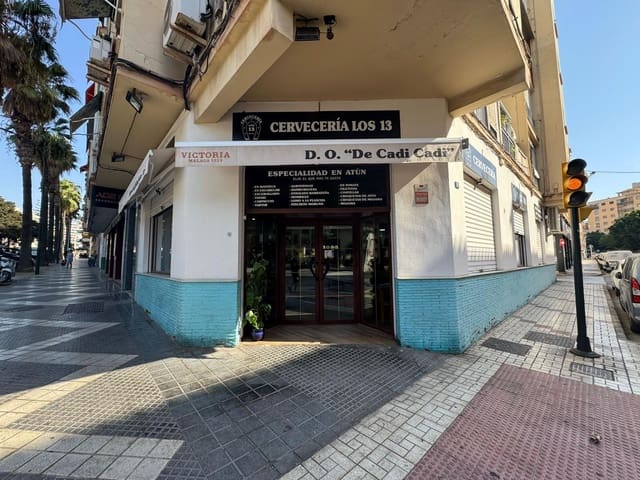 Erhverv til leje i Gamarra, Málaga by - € 1.326 (Ref: 9174886)