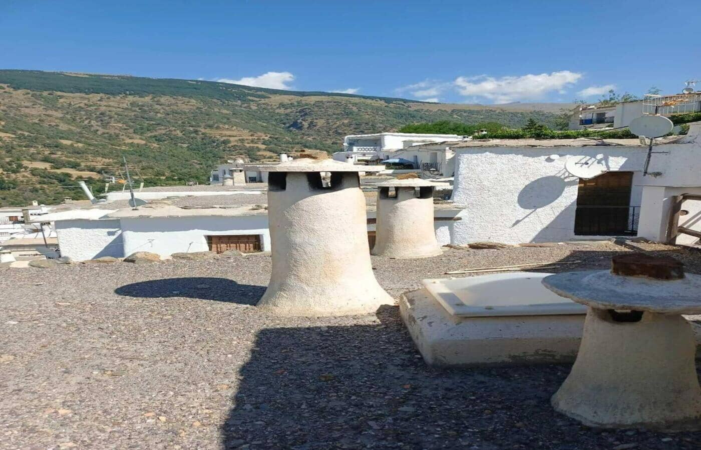 4 bedroom Townhouse for sale in Capileira - € 170,000 (Ref: 9191297)