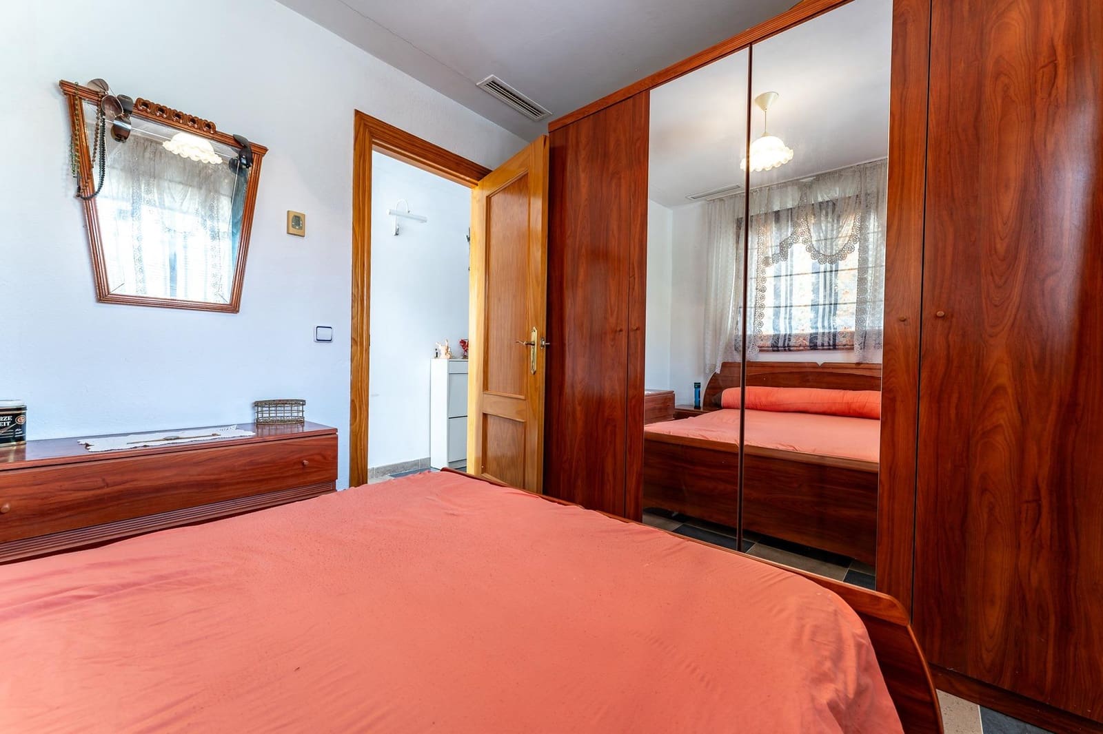 3 sypialnia Finka/Dom wiejski na sprzedaż w Cartama z basenem garażem - 245 000 € (Ref: 9200680)