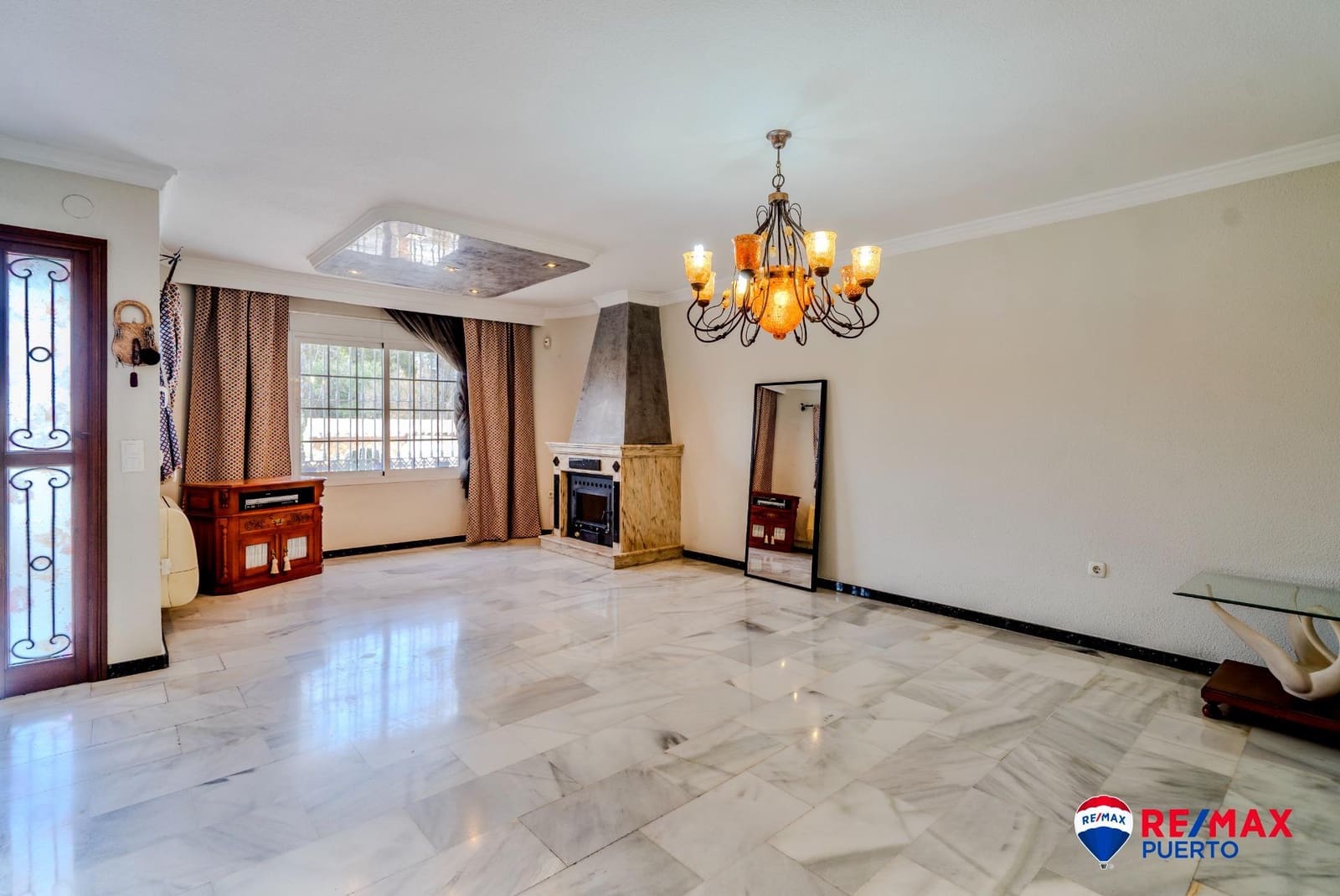 4 camera da letto Villetta a Schiera in vendita in Churriana con piscina garage - 495.000 € (Rif: 9202601)