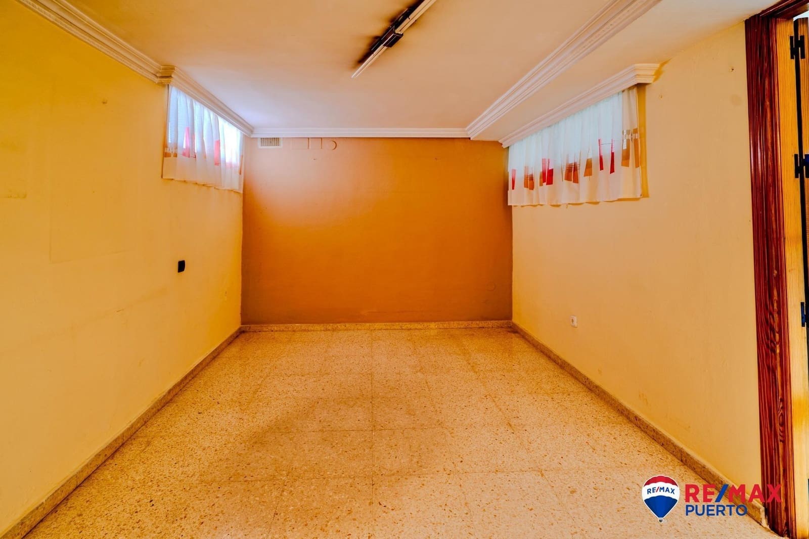 4 chambre Villa/Maison Mitoyenne à vendre à Churriana avec piscine garage - 492 900 € (Ref: 9202601)