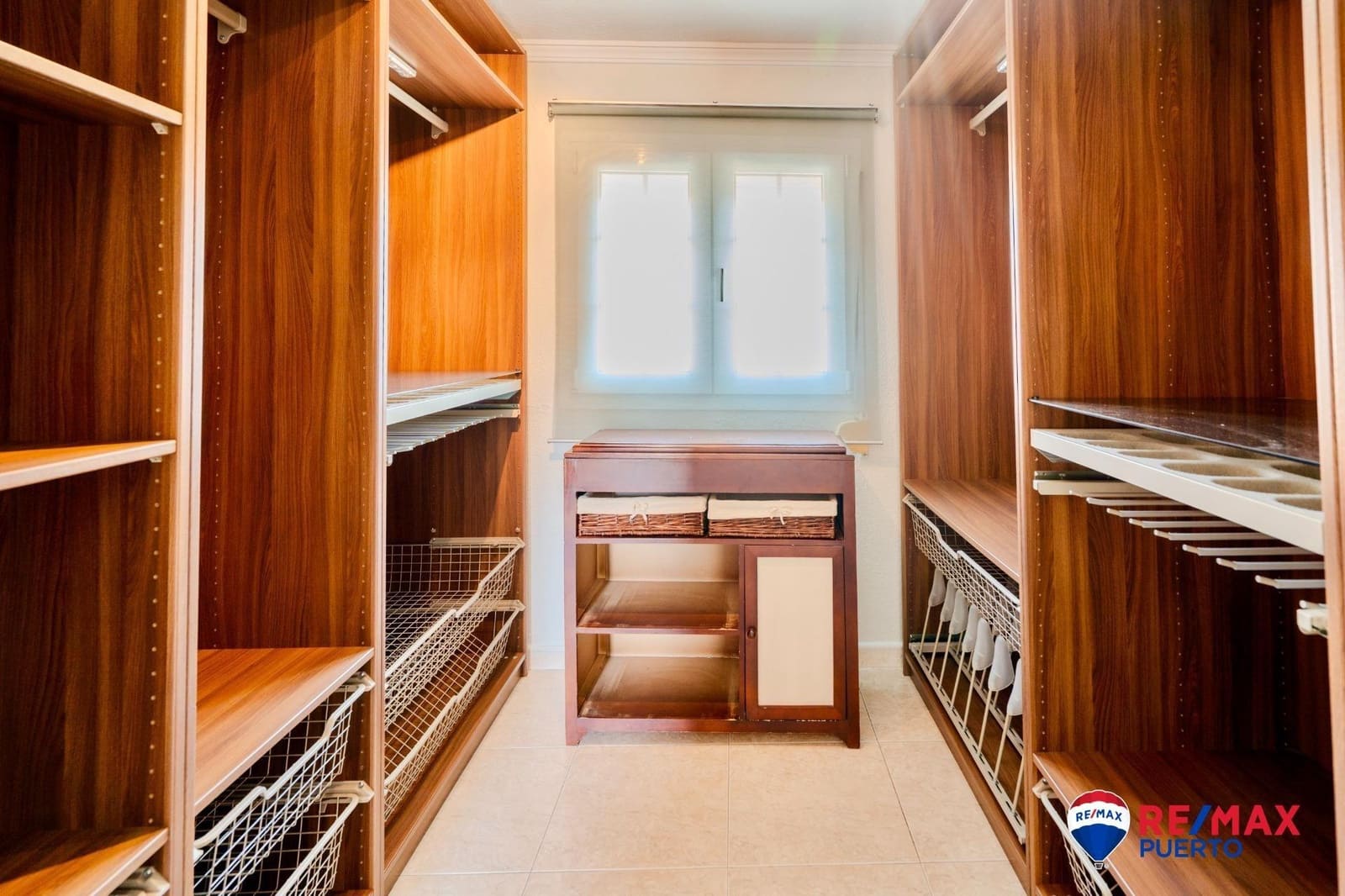 4 chambre Villa/Maison Mitoyenne à vendre à Churriana avec piscine garage - 492 900 € (Ref: 9202601)