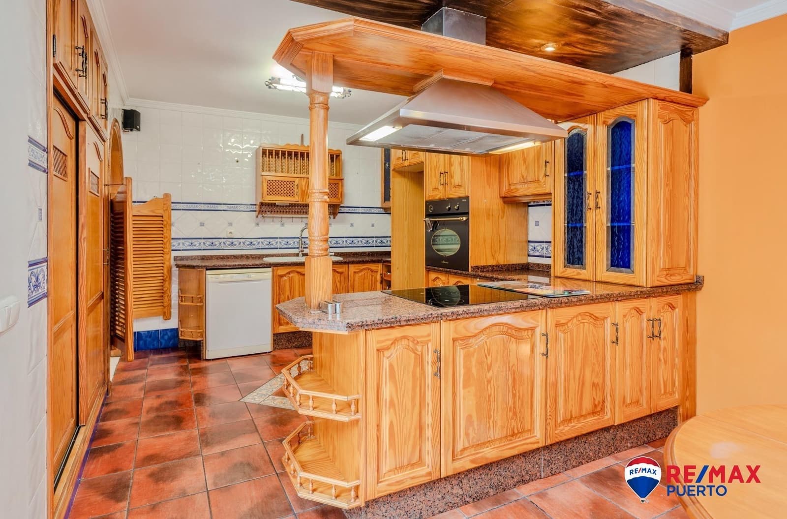 4 chambre Villa/Maison Mitoyenne à vendre à Churriana avec piscine garage - 492 900 € (Ref: 9202601)