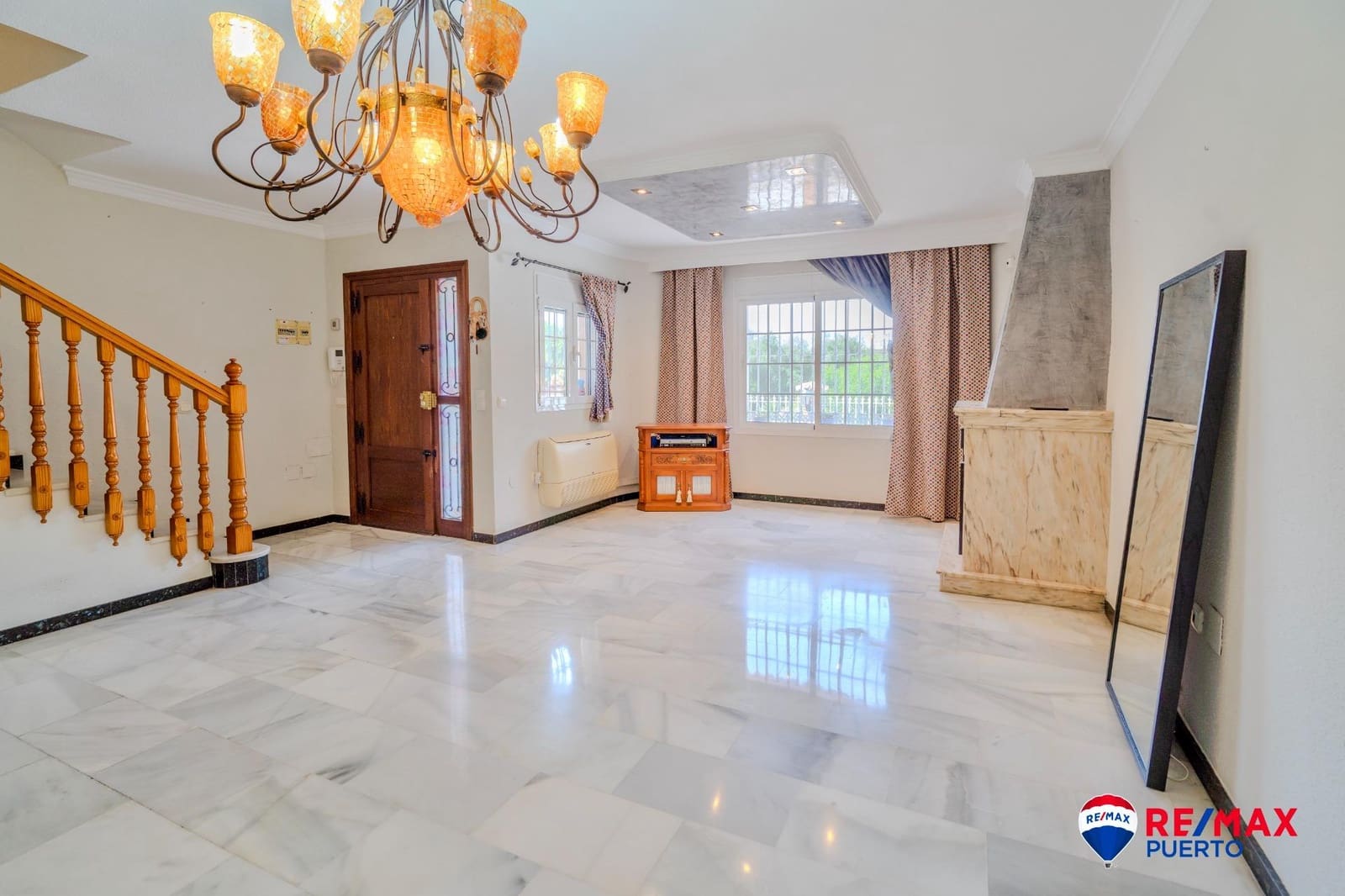 4 chambre Villa/Maison Mitoyenne à vendre à Churriana avec piscine garage - 492 900 € (Ref: 9202601)