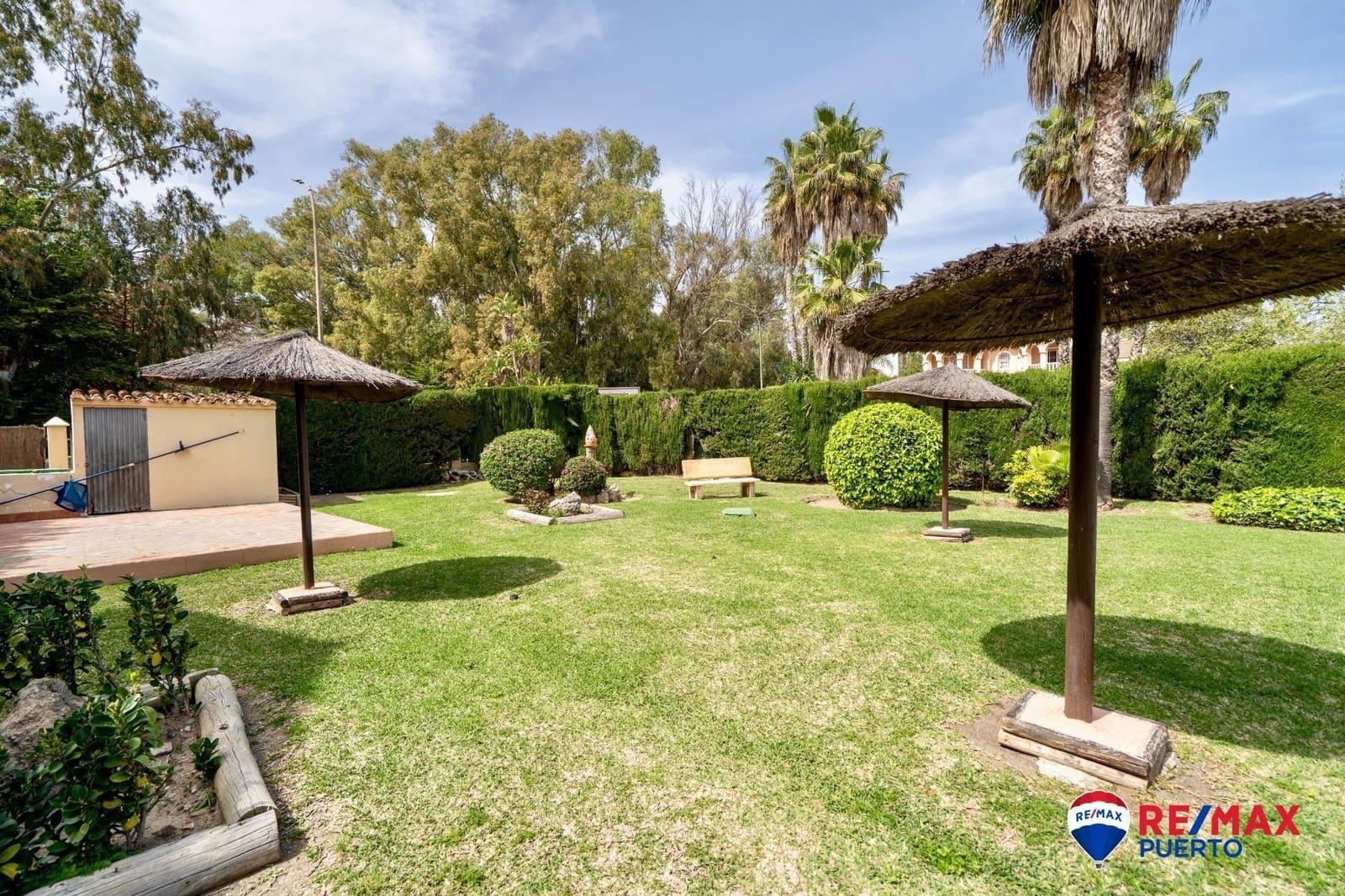 4 chambre Villa/Maison Mitoyenne à vendre à Churriana avec piscine garage - 492 900 € (Ref: 9202601)