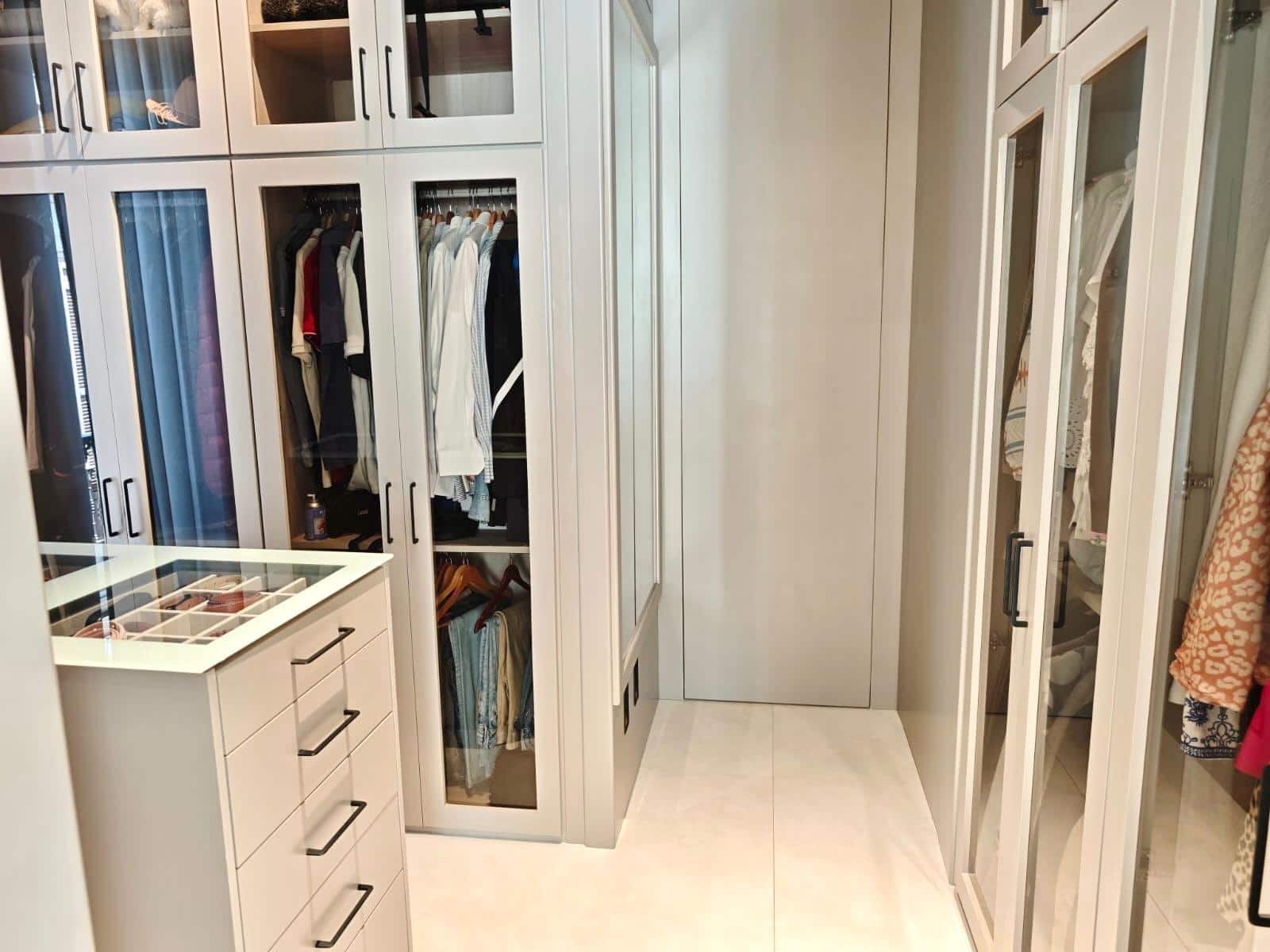 4 bedroom Flat for sale in Malaga city - € 1,400,000 (Ref: 9208502)