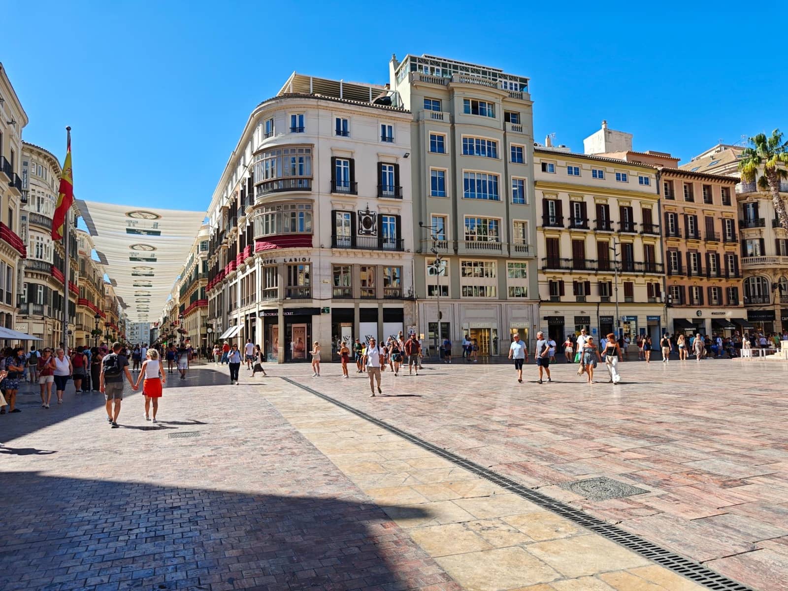 4 bedroom Flat for sale in Malaga city - € 1,400,000 (Ref: 9208502)