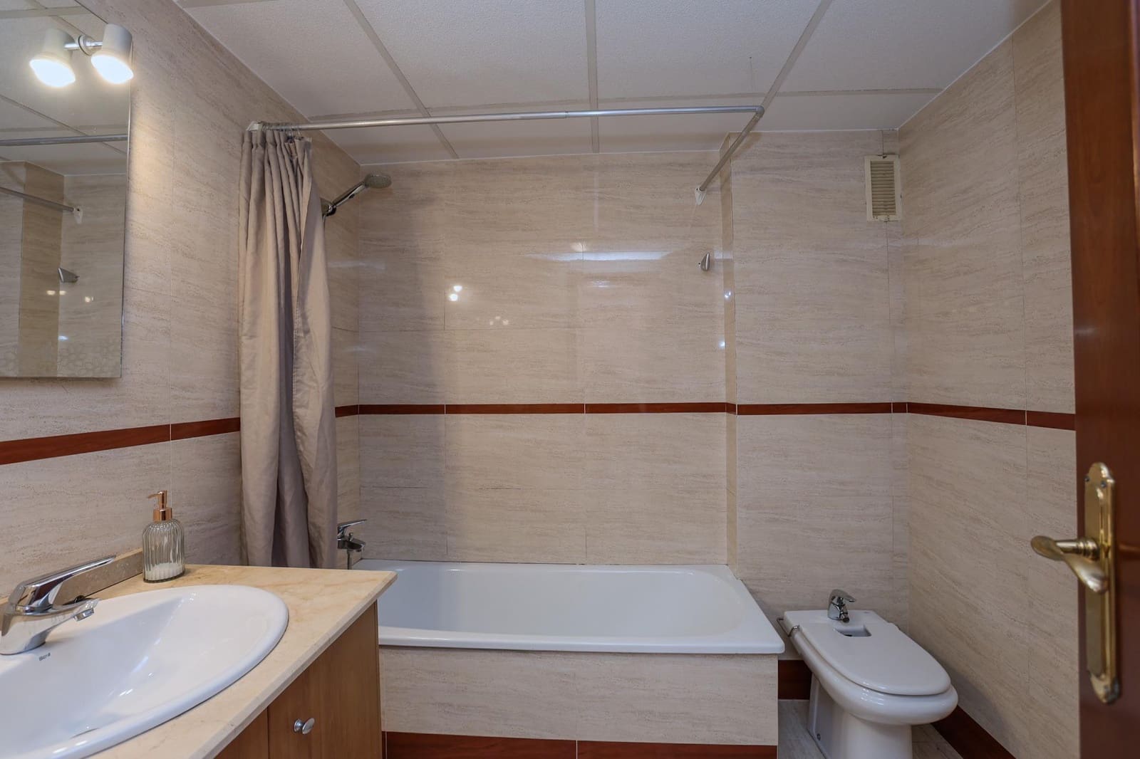 Apartamento de 1 habitación en Málaga ciudad en venta con piscina garaje - 490.000 € (Ref: 9226941)