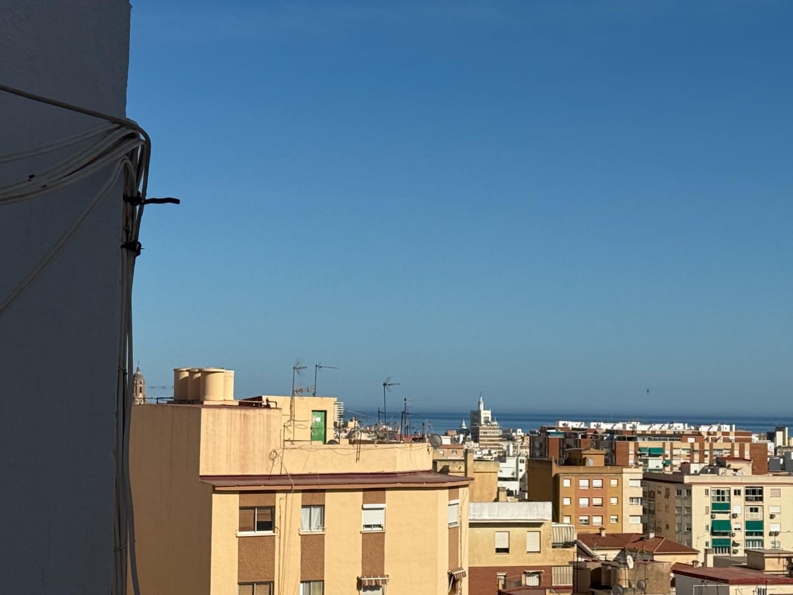 3 makuuhuone Huoneisto vuokrattavana paikassa Malaga kaupunki - 450 € (Ref: 9232810)