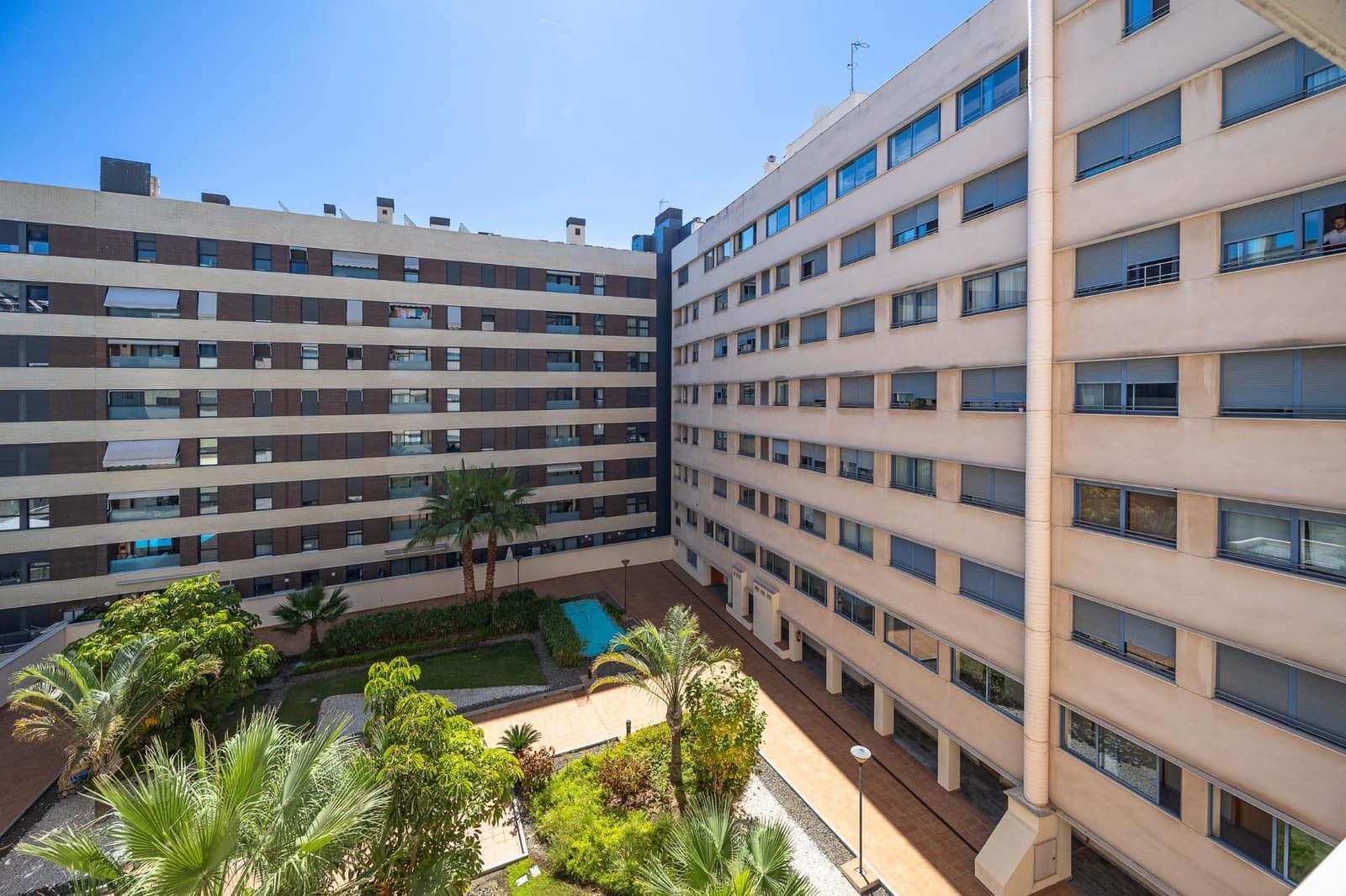 1 soverom Leilighet til salgs i Malaga by med garasje - € 330 000 (Ref: 9236788)
