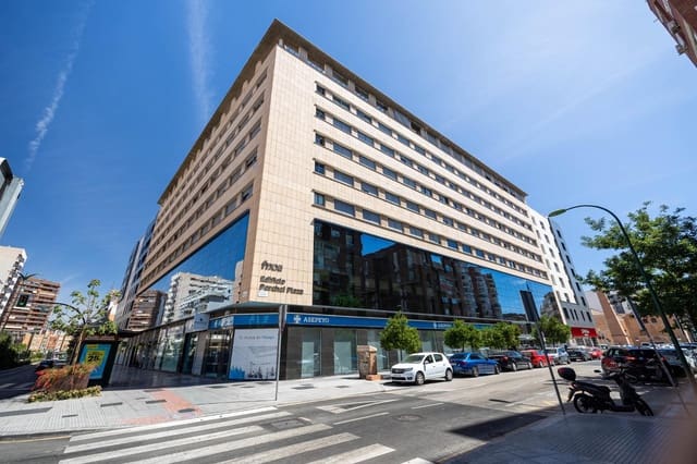 1 Zimmer Apartment zu verkaufen in Málaga Stadt mit Garage - 330.000 € (Ref: 9236788)