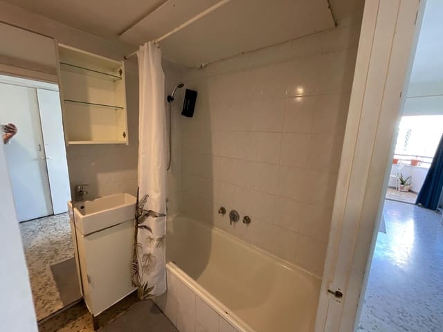 Studio à vendre à Torremolinos - 140 000 € (Ref: 9243252)
