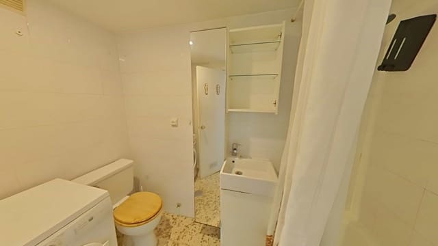 Studio til salgs i Torremolinos - € 136 000 (Ref: 9243252)