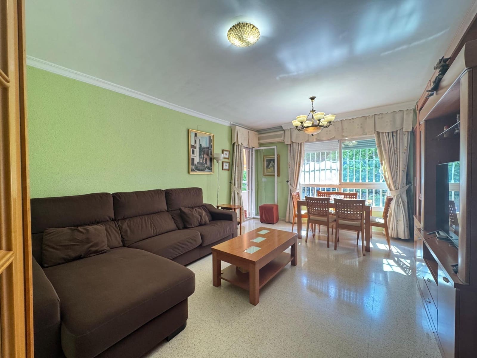 4 soverom Leilighet til salgs i Malaga by med svømmebasseng garasje - € 396 000 (Ref: 9247138)