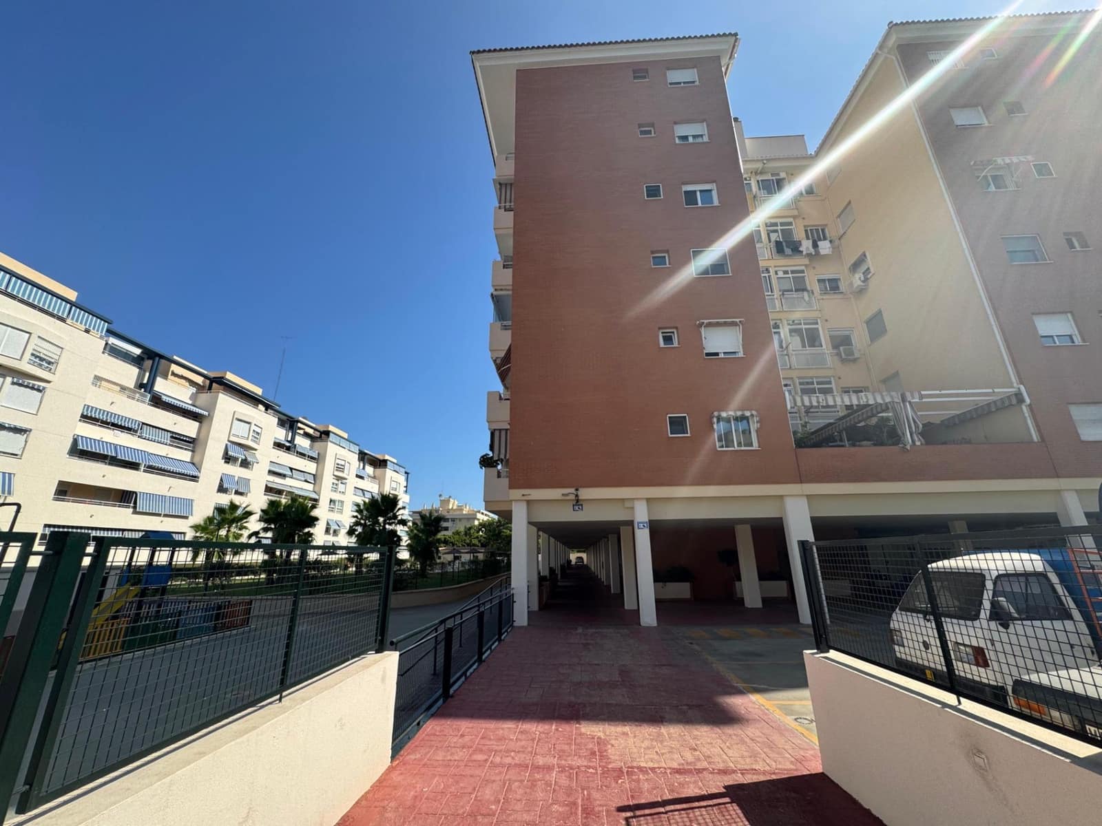4 soverom Leilighet til salgs i Malaga by med svømmebasseng garasje - € 396 000 (Ref: 9247138)