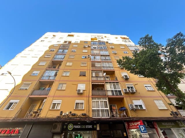 2 soverom Leilighet til salgs i La Trinidad, Málaga by - € 235 000 (Ref: 9255196)