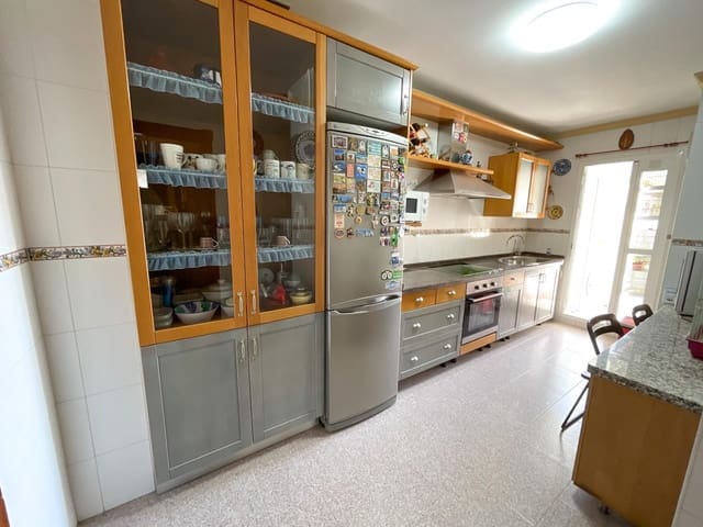 4 Zimmer Wohnung zu verkaufen in Málaga Stadt - 460.000 € (Ref: 9257566)