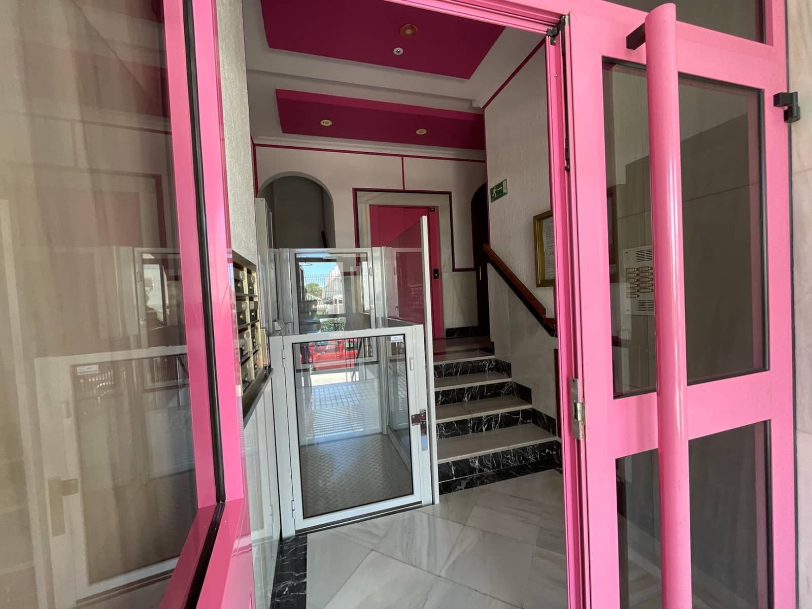 4 soveværelse Lejlighed til salg i Malaga by - € 449.000 (Ref: 9257566)