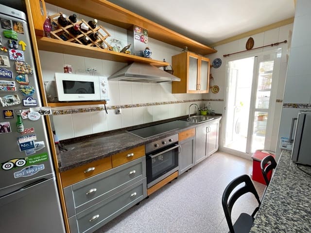 4 Zimmer Wohnung zu verkaufen in Málaga Stadt - 449.000 € (Ref: 9257566)