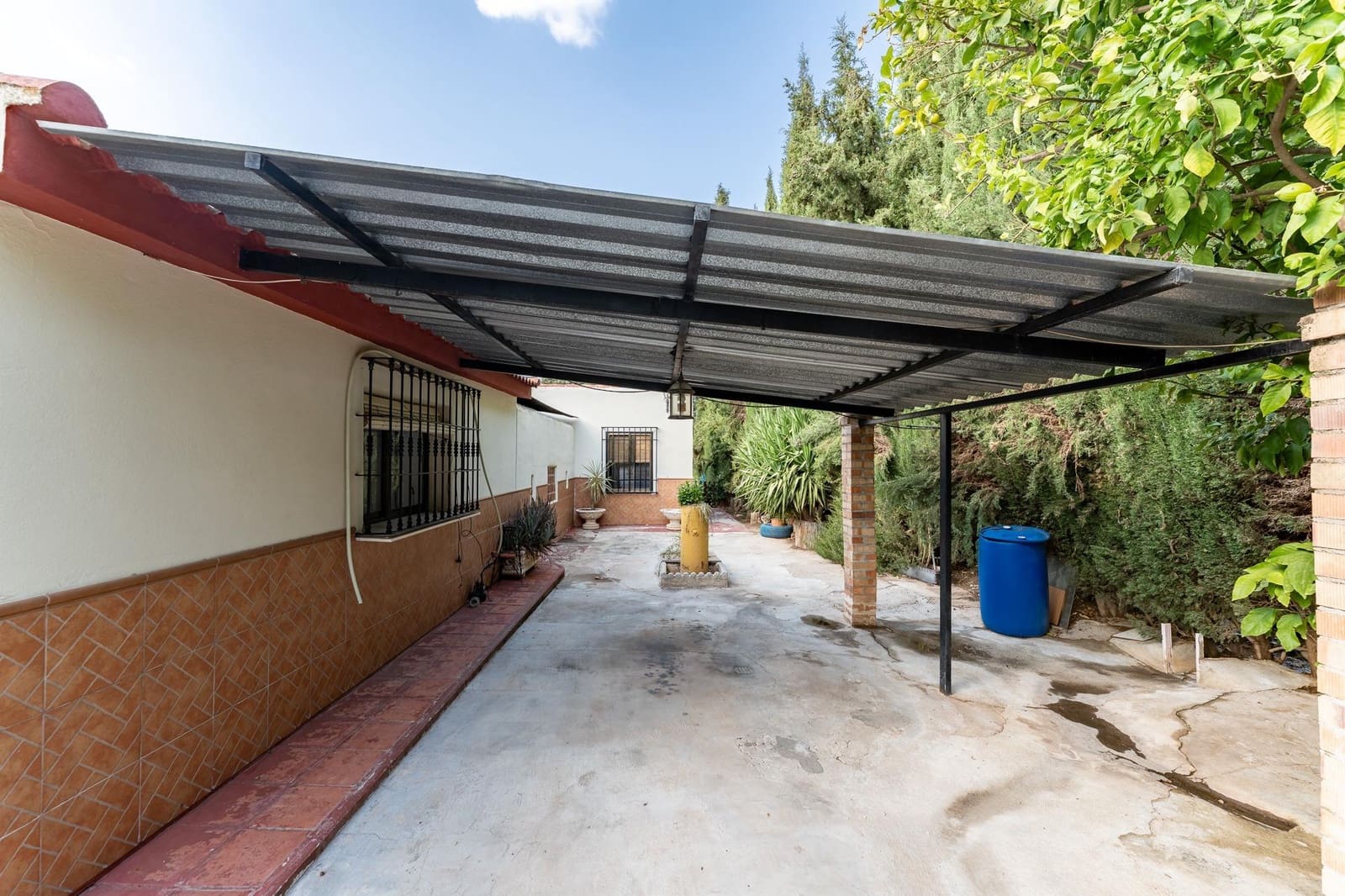 5 soveværelse Villa til salg i Antequera med swimmingpool garage - € 340.000 (Ref: 9269974)