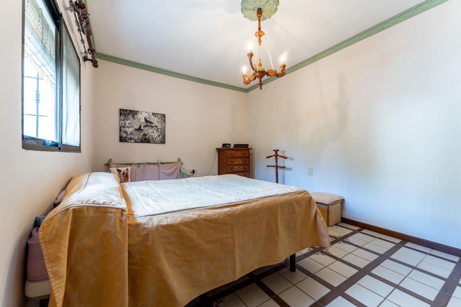 5 bedroom Villa for sale in Antequera with pool garage - € 340,000 (Ref: 9269974)