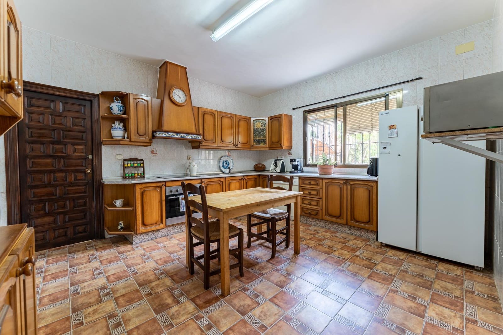 5 Zimmer Villa zu verkaufen in Antequera mit Pool Garage - 330.000 € (Ref: 9269974)