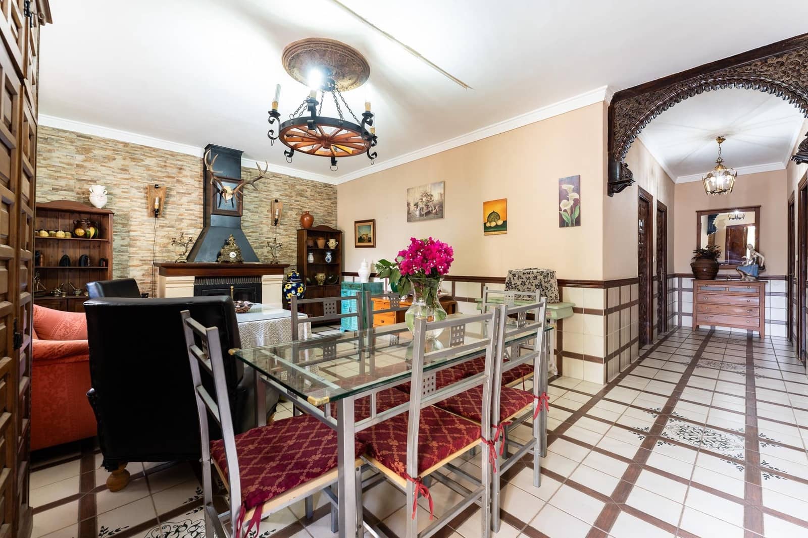 5 Zimmer Villa zu verkaufen in Antequera mit Pool Garage - 330.000 € (Ref: 9269974)