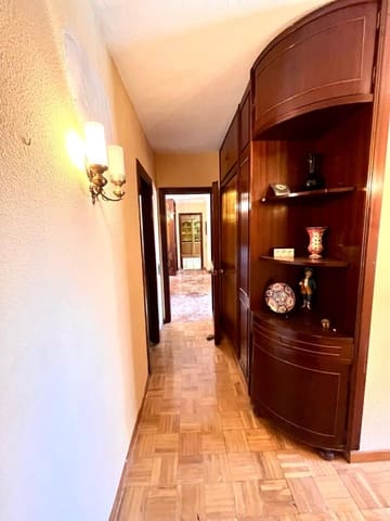 4 soveværelse Lejlighed til salg i Perchel Norte, Málaga by med garage - € 600.000 (Ref: 9272481)
