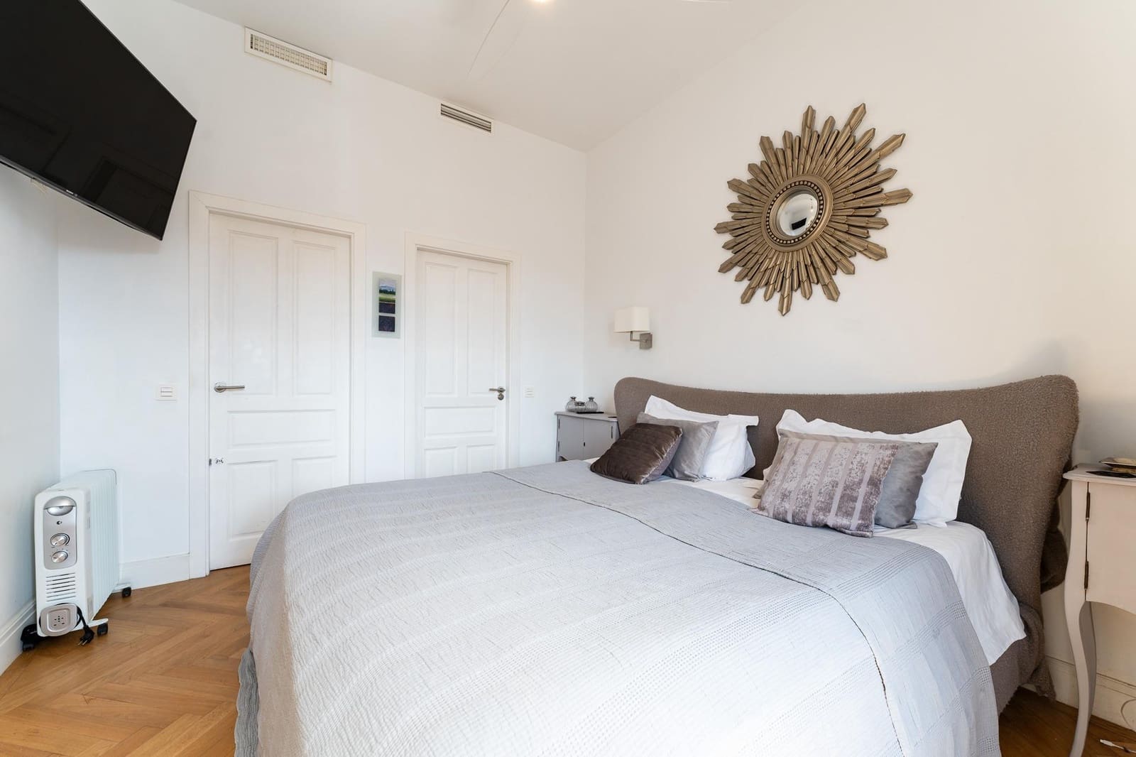 Piso de 3 habitaciones en Málaga ciudad en venta - 1.175.000 € (Ref: 9282398)