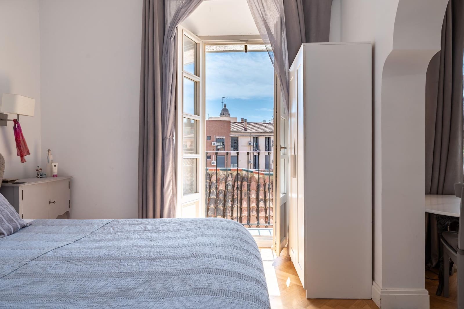 Piso de 3 habitaciones en Málaga ciudad en venta - 1.175.000 € (Ref: 9282398)