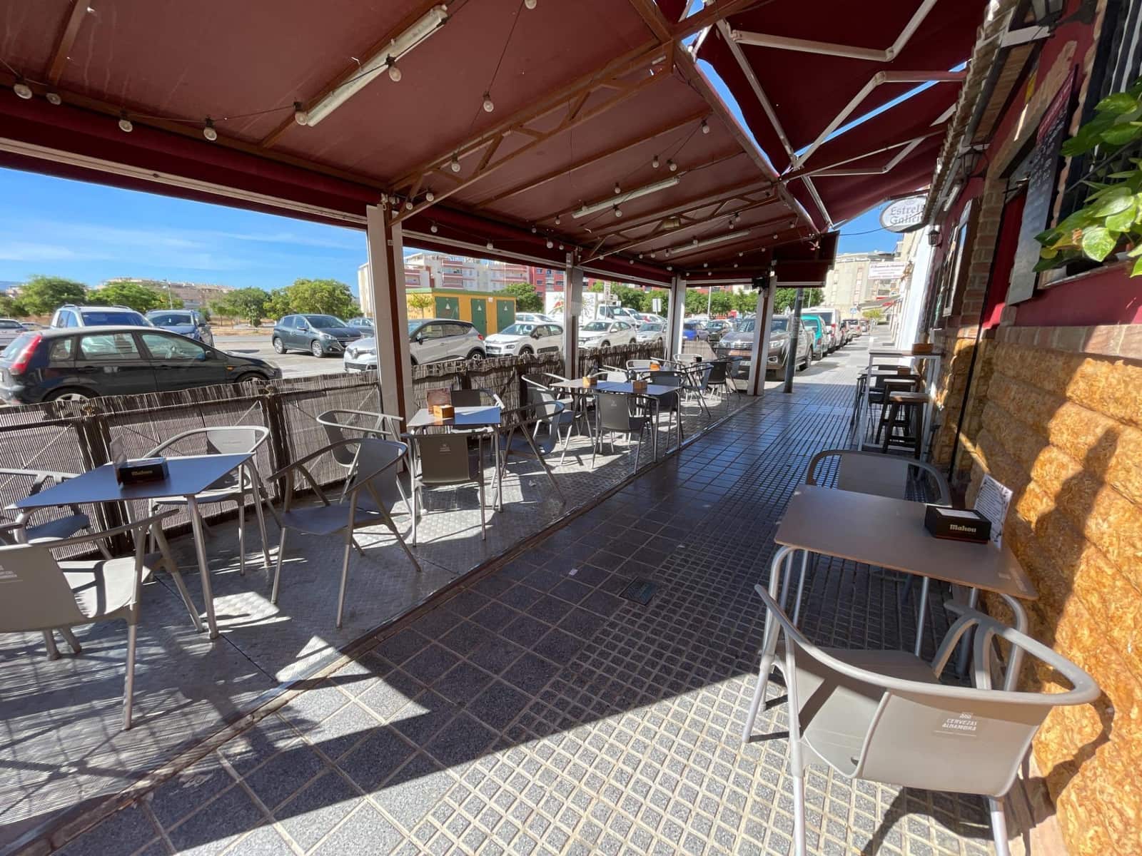 Commercial for sale in Velez-Malaga - € 720,000 (Ref: 9297532)