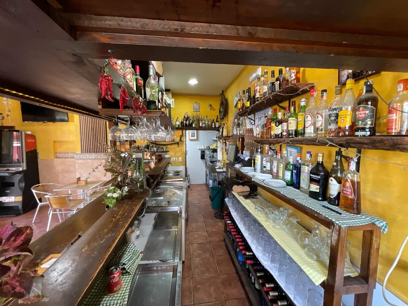 Commercial for sale in Velez-Malaga - € 720,000 (Ref: 9297532)