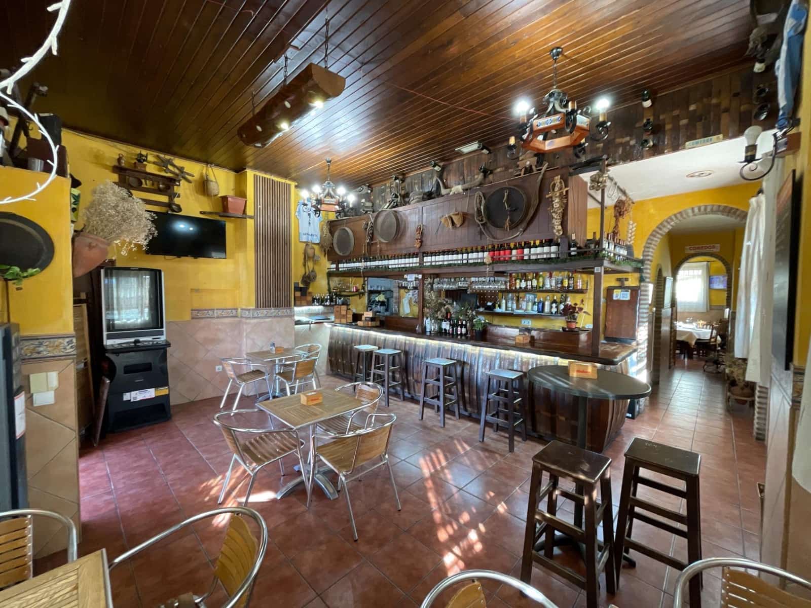 Erhverv til salg i Velez-Malaga - € 720.000 (Ref: 9297532)
