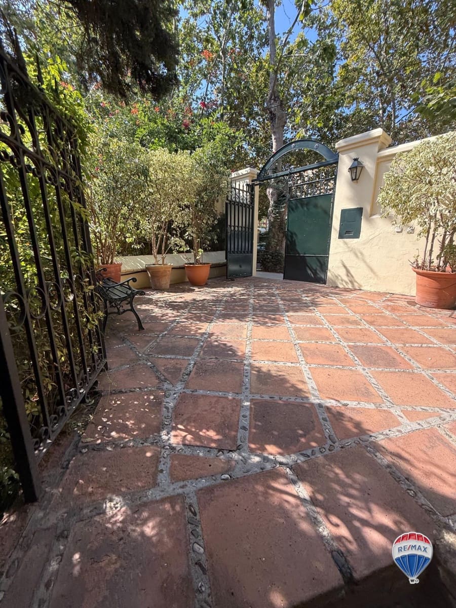 4 soverom Leilighet til salgs i Malaga by med svømmebasseng garasje - € 1 500 000 (Ref: 9311118)