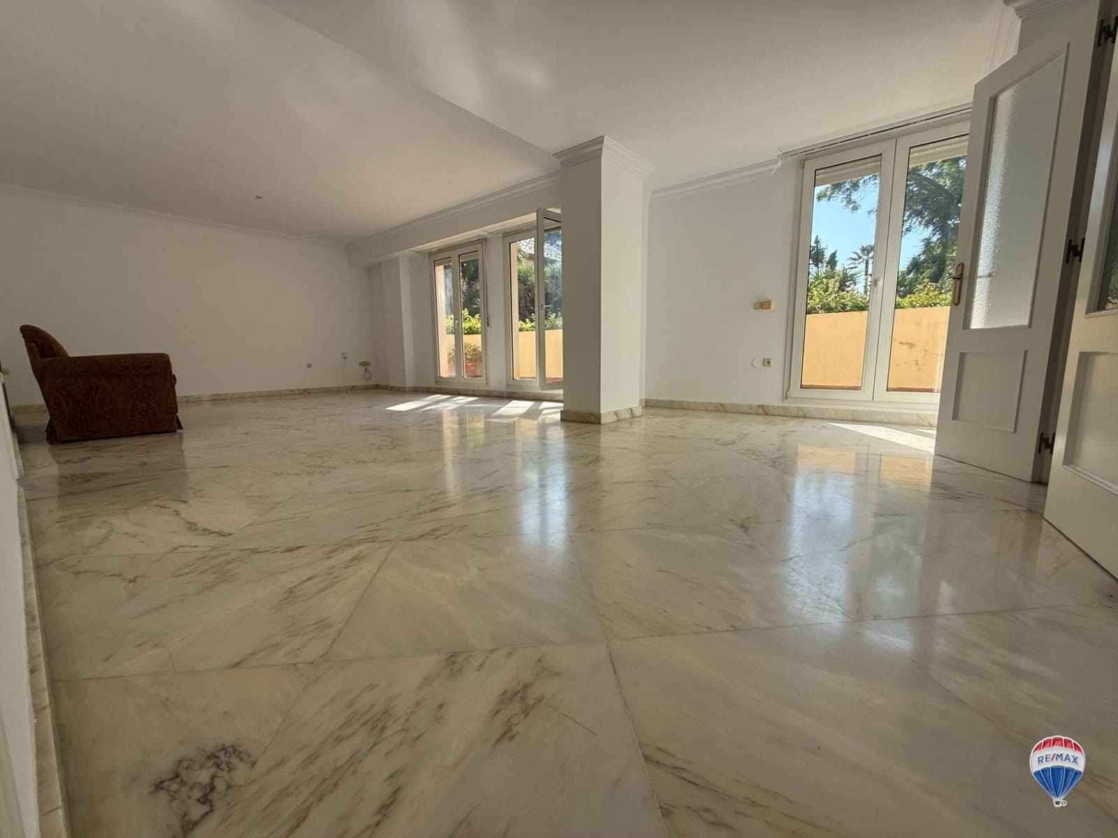 4 soverom Leilighet til salgs i Malaga by med svømmebasseng garasje - € 1 500 000 (Ref: 9311118)