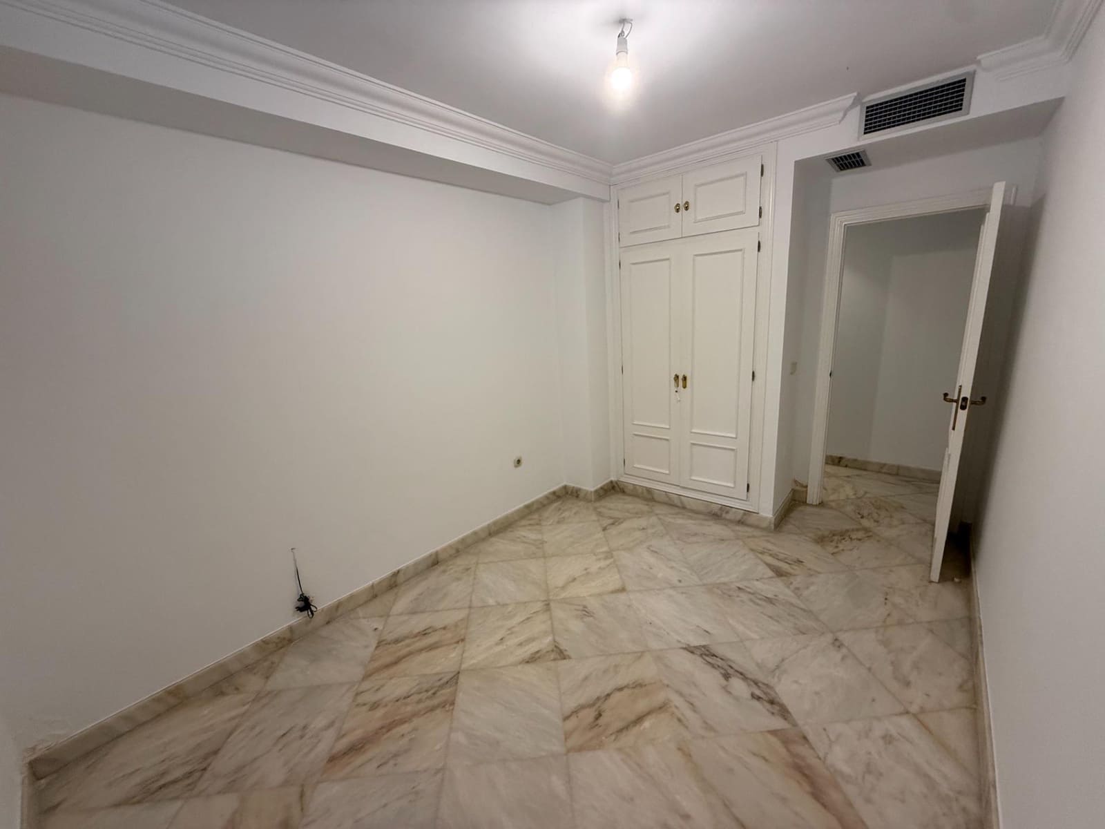 4 soverom Leilighet til salgs i Malaga by med svømmebasseng garasje - € 1 500 000 (Ref: 9311118)