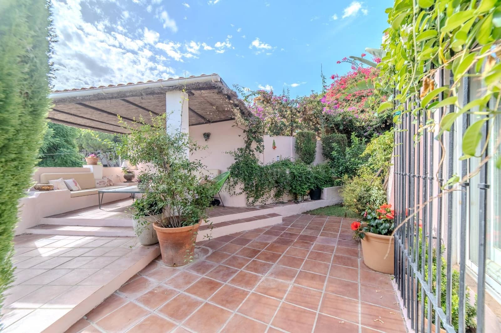 3 sypialnia Willa na sprzedaż w Torremolinos z garażem - 885 000 € (Ref: 9311119)