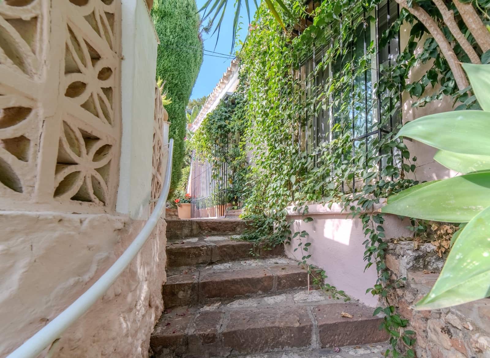 3 sypialnia Willa na sprzedaż w Torremolinos z garażem - 885 000 € (Ref: 9311119)