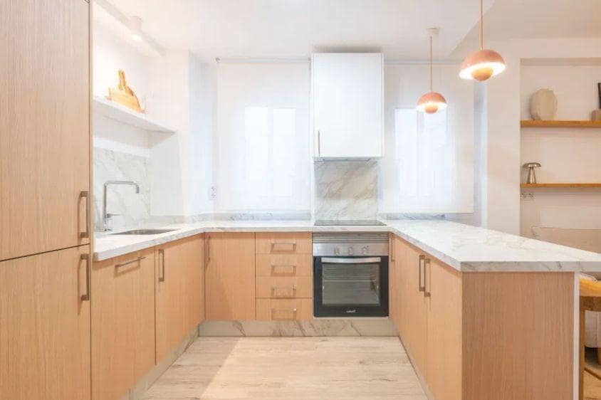 2 soveværelse Lejlighed til leje i Malaga by - € 1.100 (Ref: 9322081)