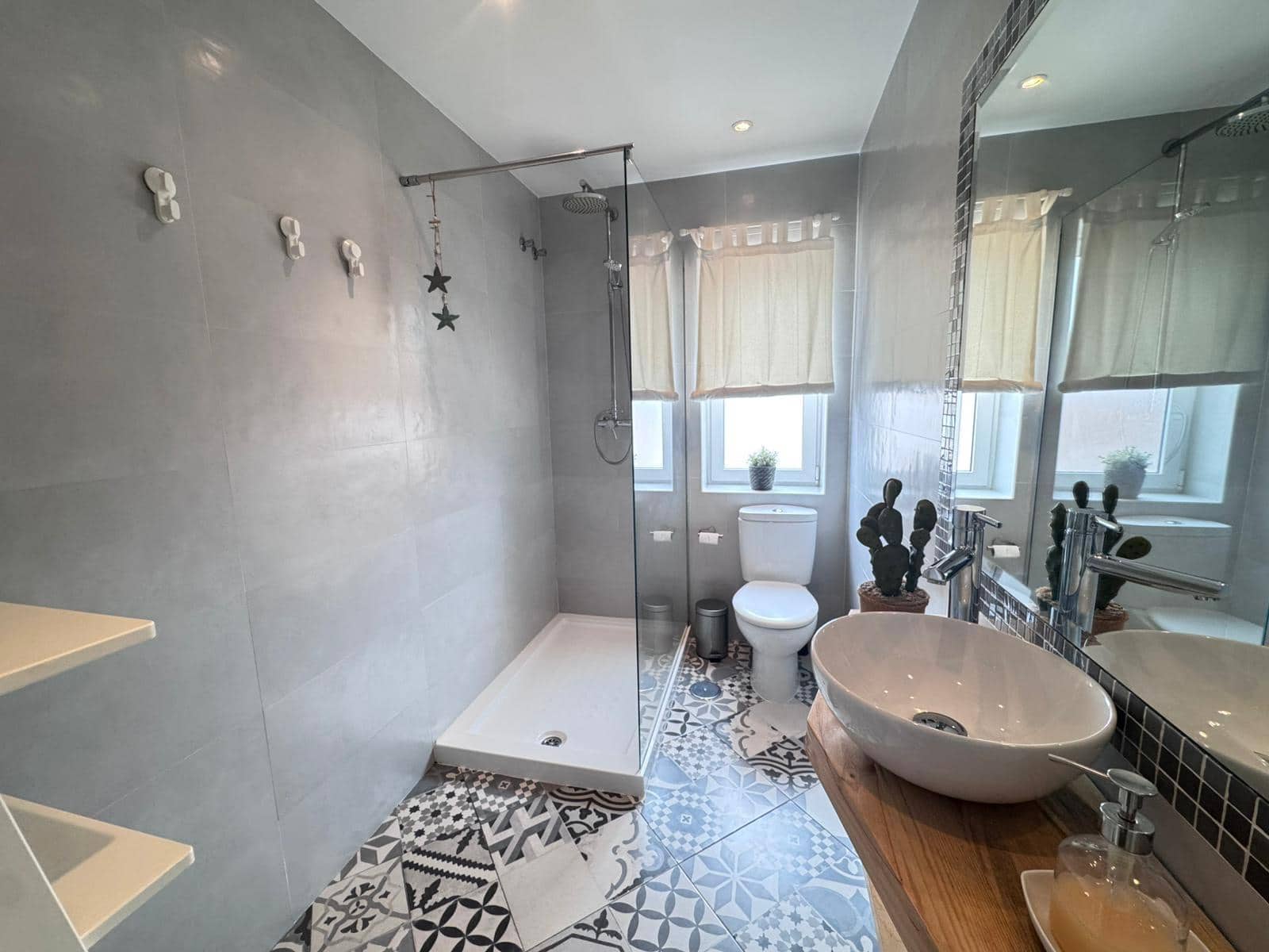 2 slaapkamer Flat te koop in Malaga stad - € 270.000 (Ref: 9322082)