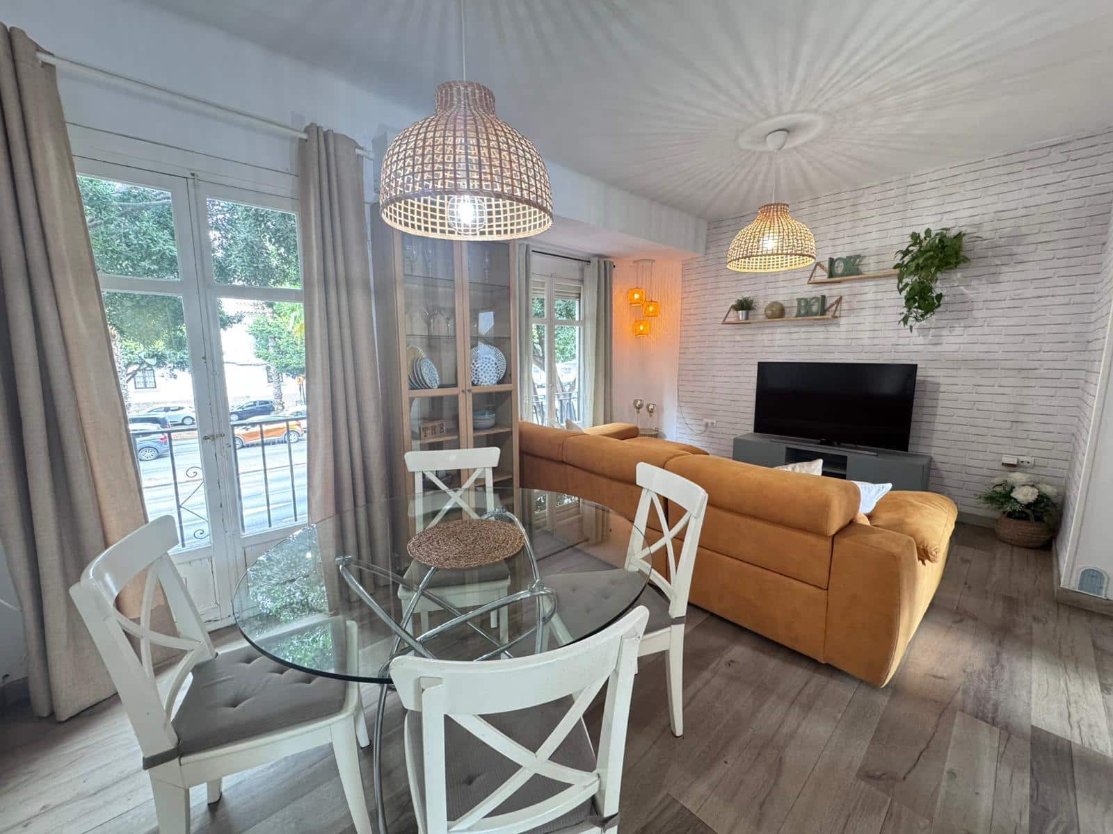 2 slaapkamer Flat te koop in Malaga stad - € 270.000 (Ref: 9322082)