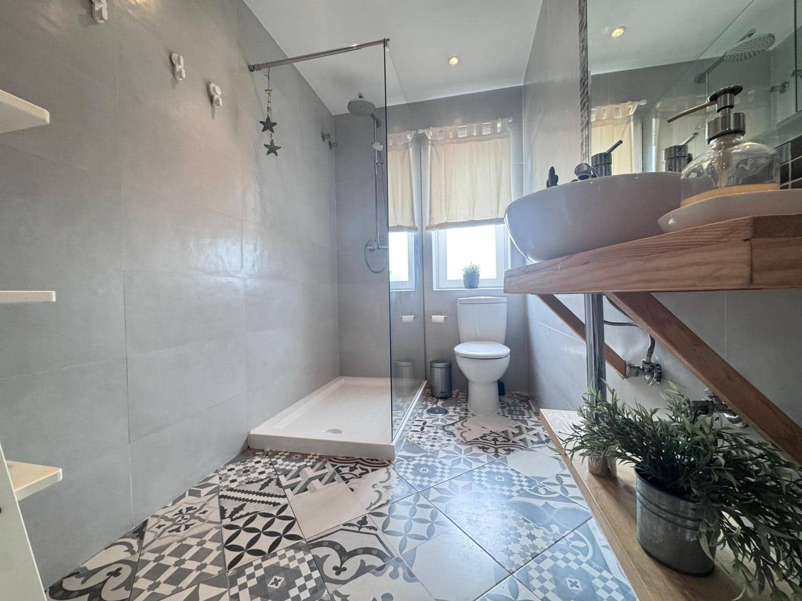 2 slaapkamer Flat te koop in Malaga stad - € 270.000 (Ref: 9322082)